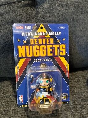 Pop Mart Mega Space Molly 100% Denver Nuggets 2022/2023 Collectible Figure New